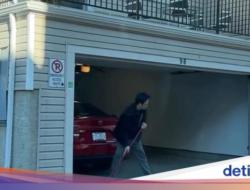 7 Foto Rumah Tengku Firmansyah dan Cindy Fatikasari Ke Kanada