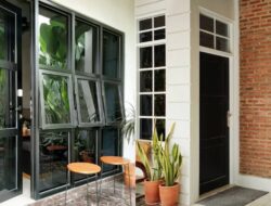 5 Inspirasi Model Jendela Rumah Dibagian Didepan yang Mempercantik Hunian