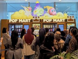 POP MART ROBOSHOP Pertama Hadir Di Menara Astra, Bukti Perkembangan Properti Komersial Makin Dinamis