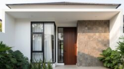 5 Inspirasi Desain Dinding Teras Tempattinggal yang Bikin Tampilan Fasad Makin Menarik Perhatian