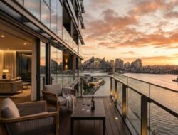 Keuntungan dan Risiko Untuk WNI