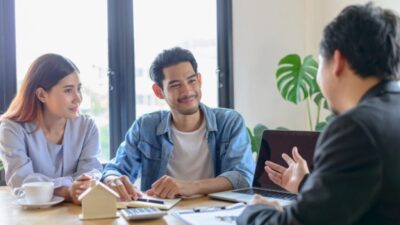 Mau Beli atau Jual Tanah? Ini 3 Contoh Teks Dialog Antar Negara yang Bisa Langsung Kamu Pakai